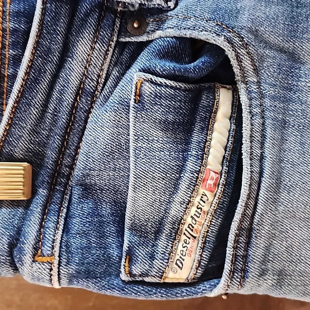 Diesel 1979 Sleenker Skinny Jeans Men's Low Rise Size 32x32 - Picture 3 of 10